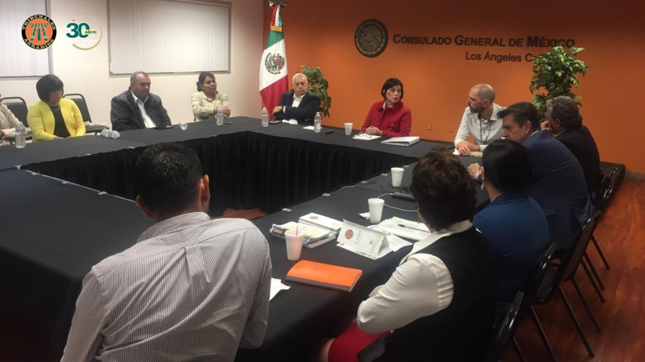 Reunión en el Consulado General de México para presentar el acuerdo 14/2021 que facilita audiencias de ley vía remota a connacionales en el extranjero.