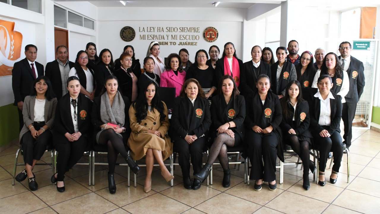 La Magistrada presidenta Mtra. Larisa Ortiz Quintero refrenda su compromiso con la impartición de justicia con perspectiva de género e intercultural